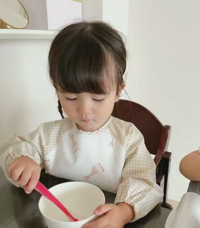 2 soft silicone spoons